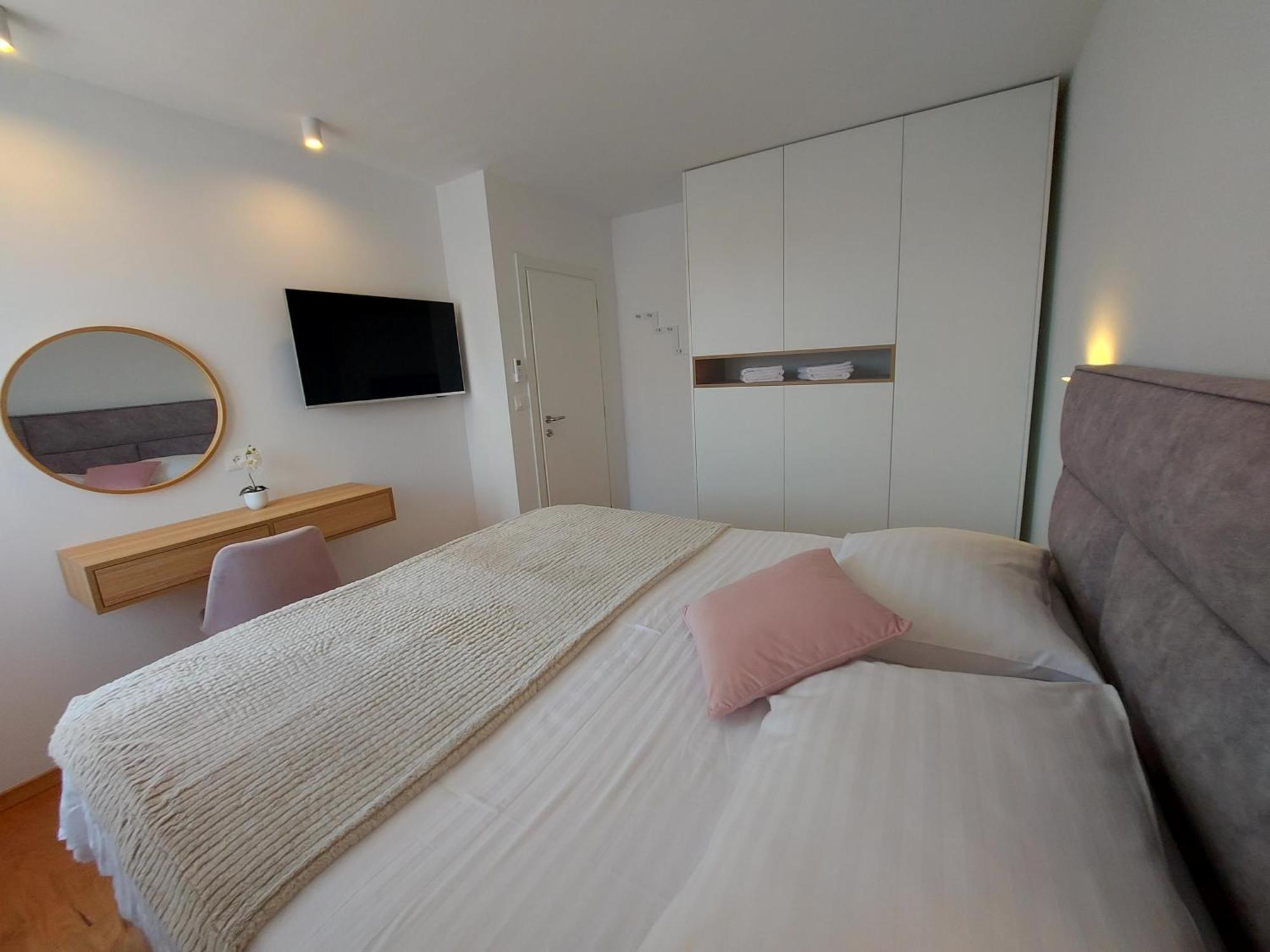 Luxury Apartments Marina View Vodice Exterior photo